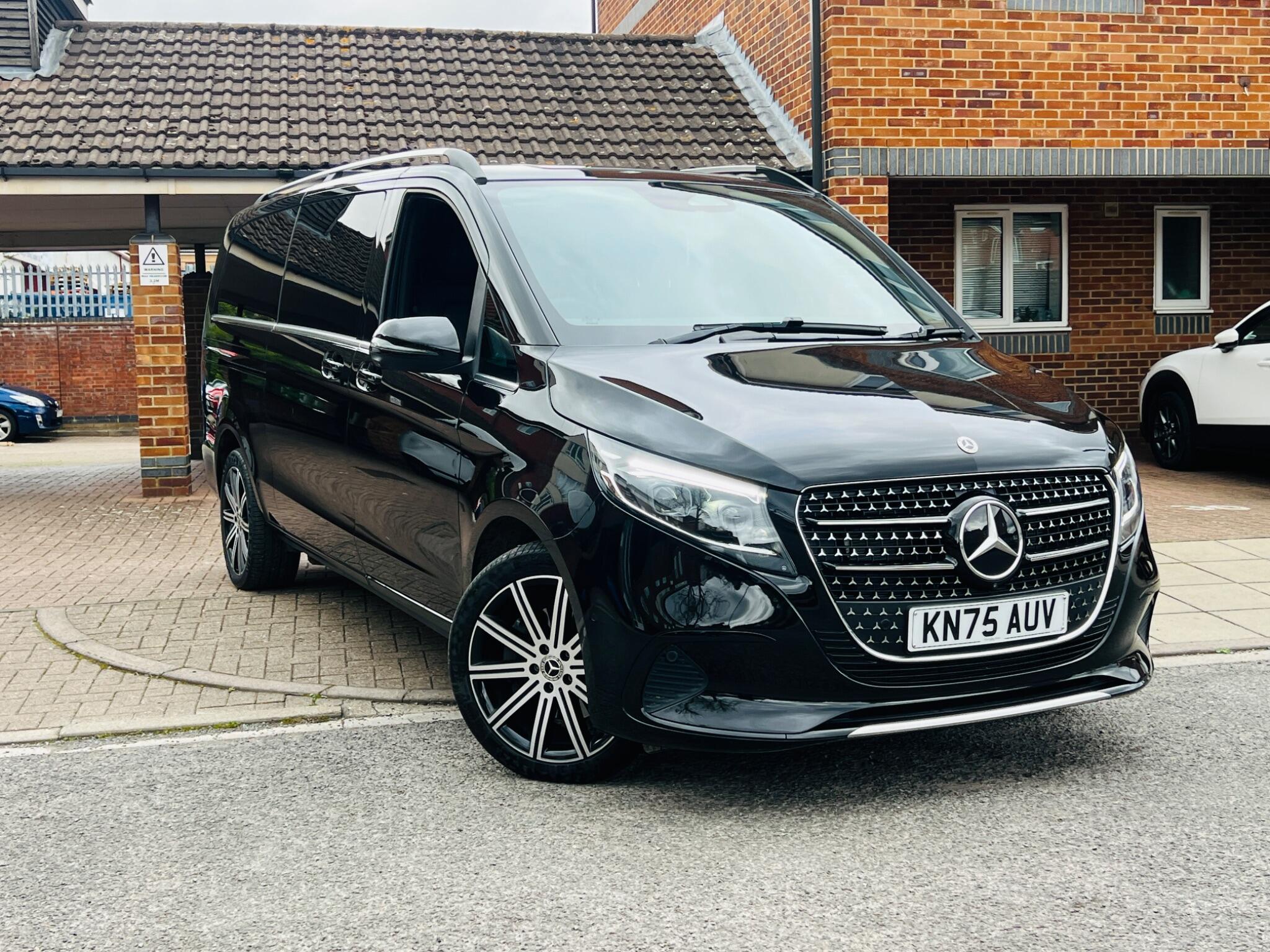Mercedes-Benz V Class view 12
