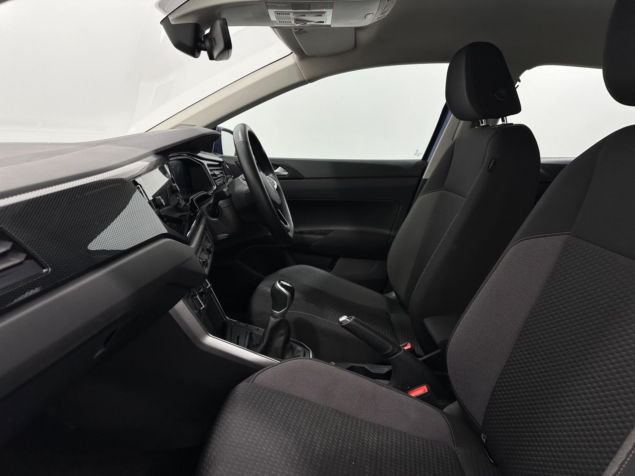 Volkswagen Polo view 33