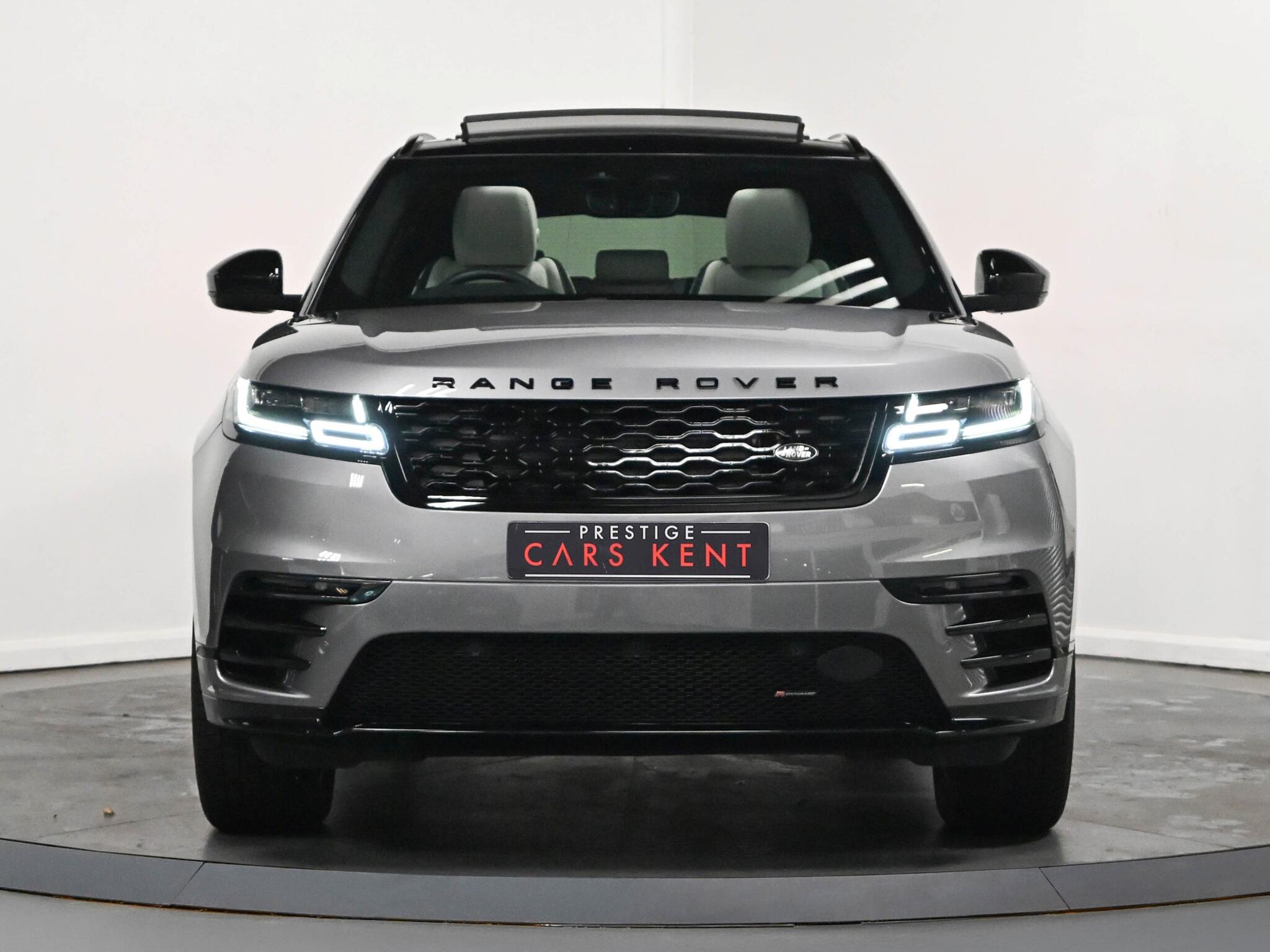 Land Rover Range Rover Velar view 22