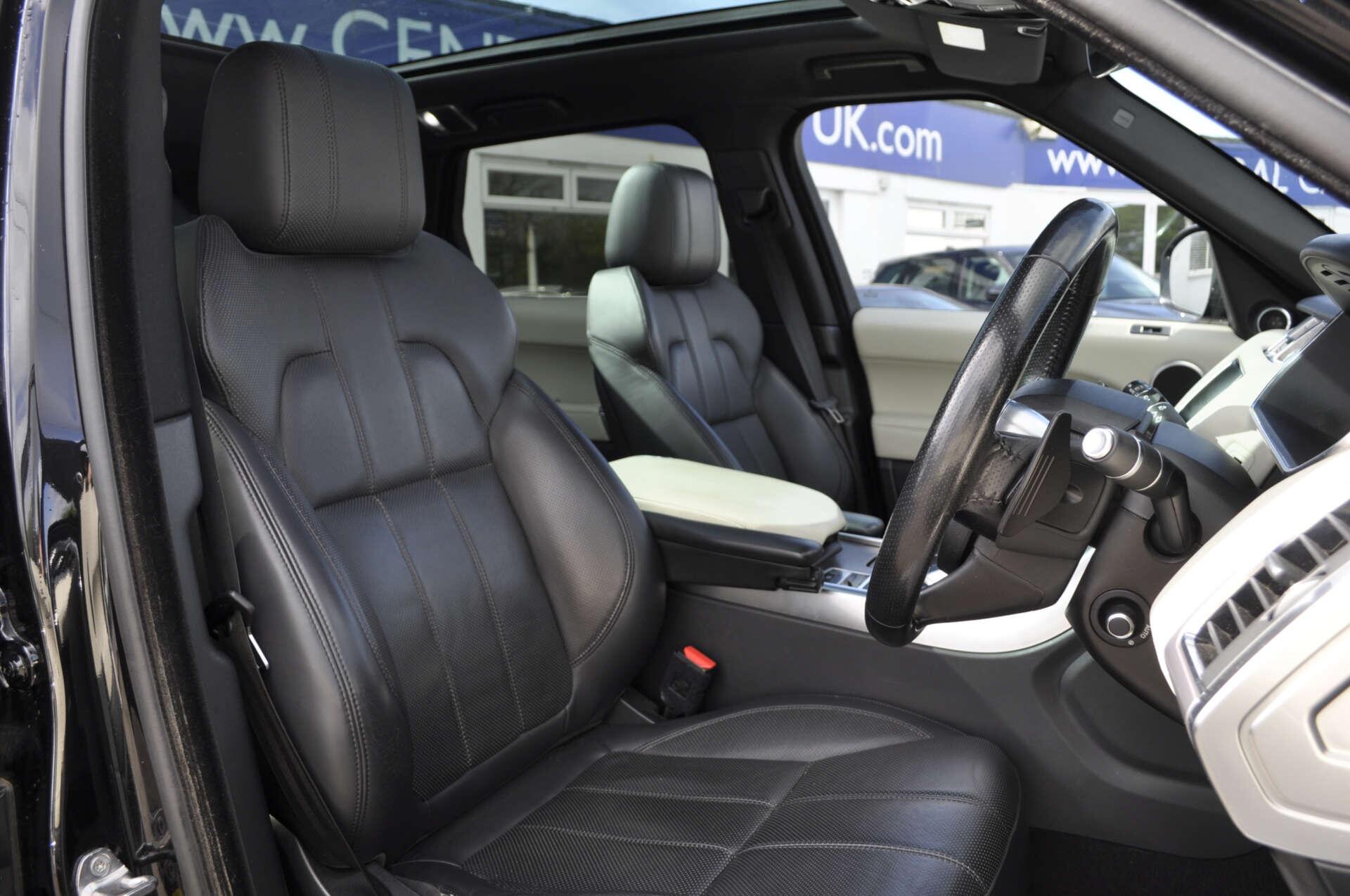 Land Rover Range Rover Sport view 10