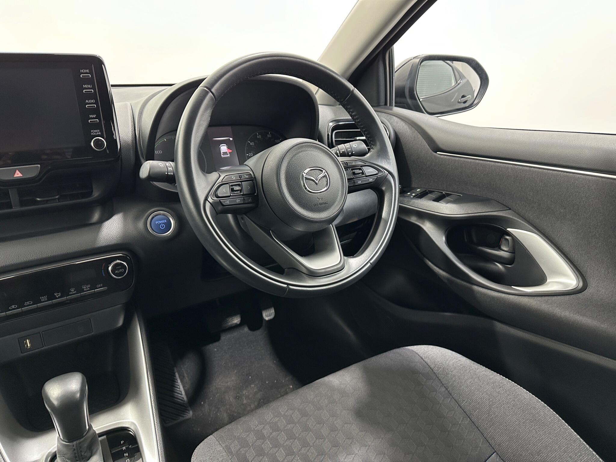 Mazda Mazda2 view 12