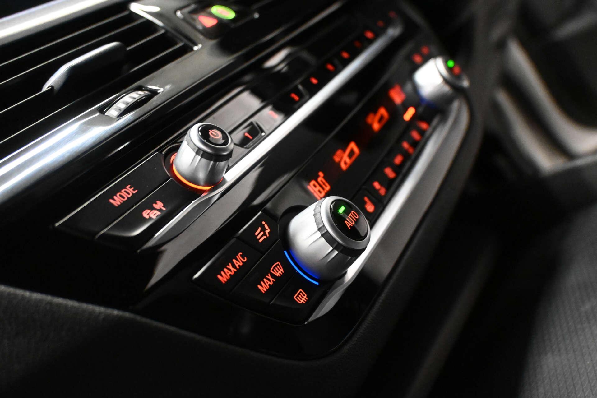 BMW 5 Series view 33