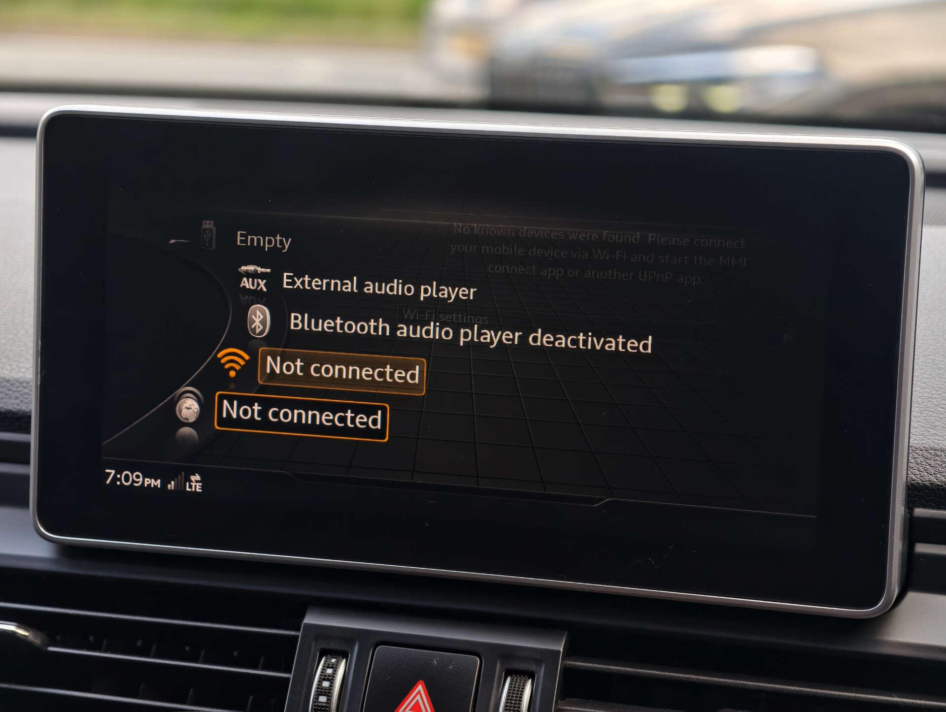 Audi SQ5 view 55
