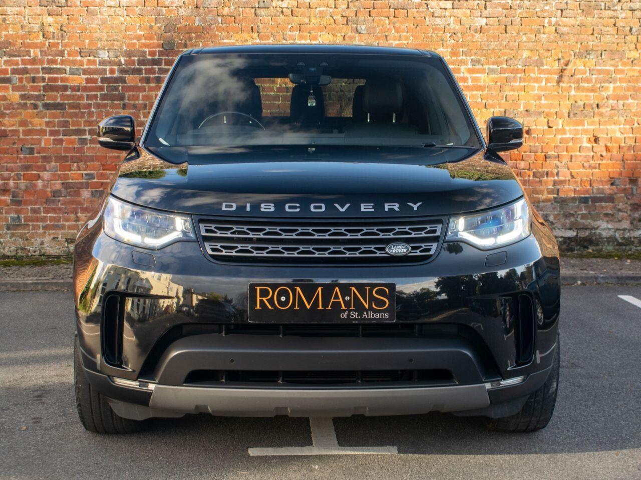Land Rover Discovery view 13