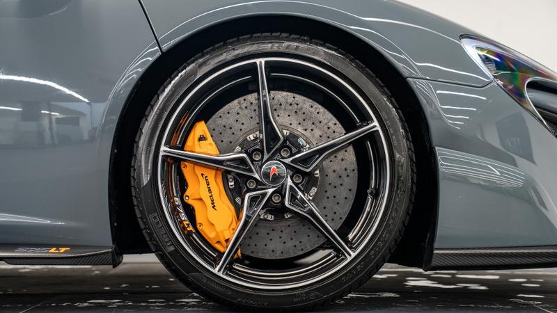 Mclaren 675LT view 18