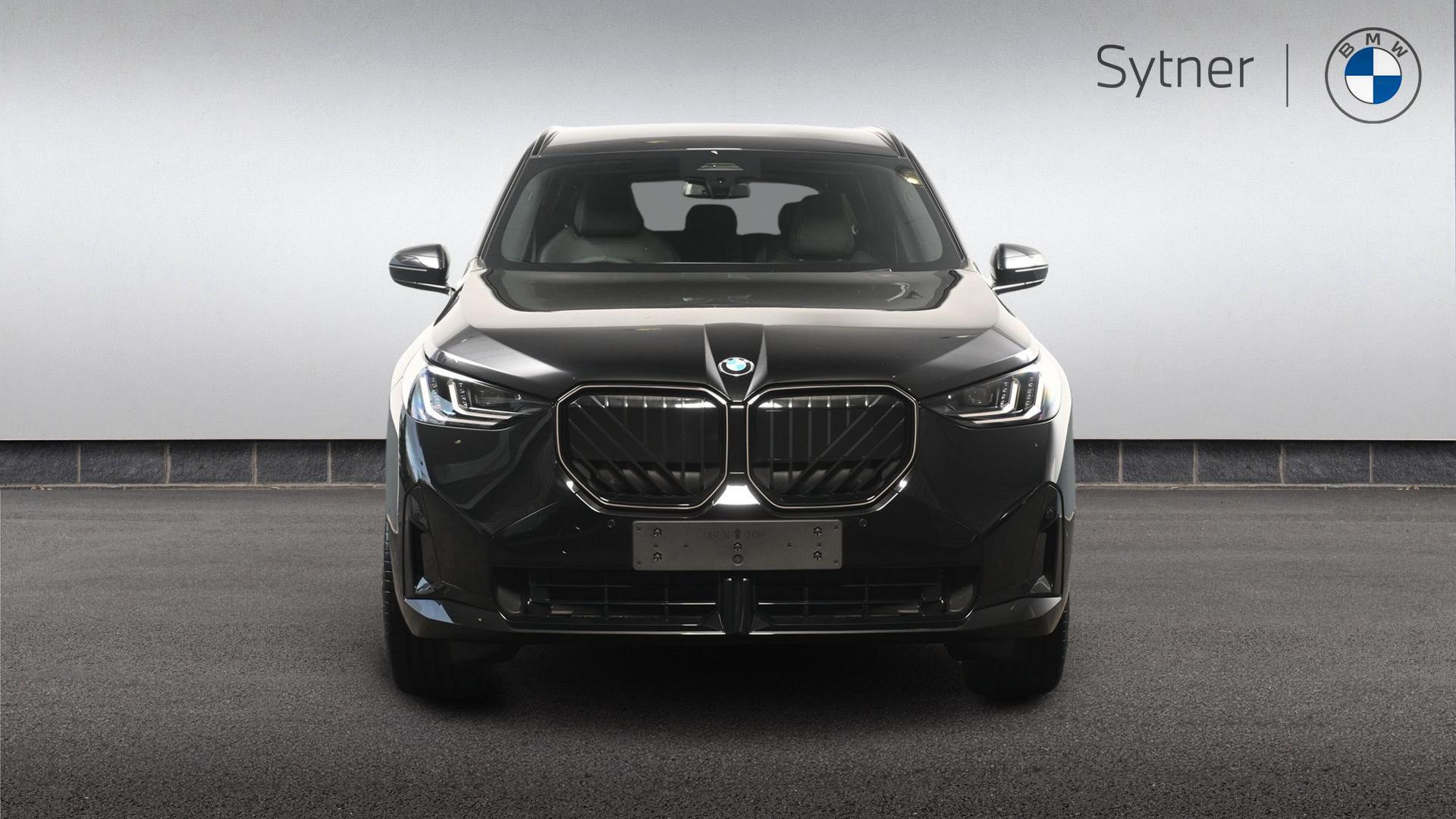 BMW X3 view 16