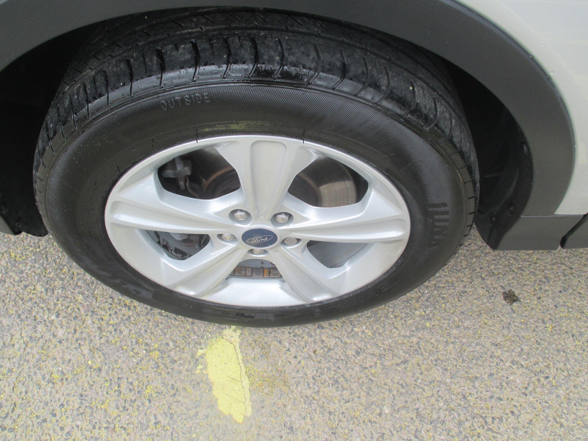 Ford Kuga view 28