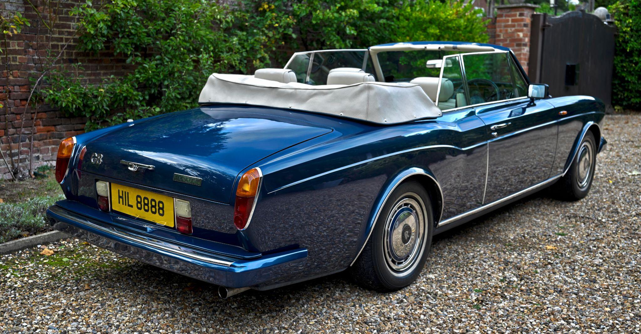 Rolls-Royce Corniche view 29