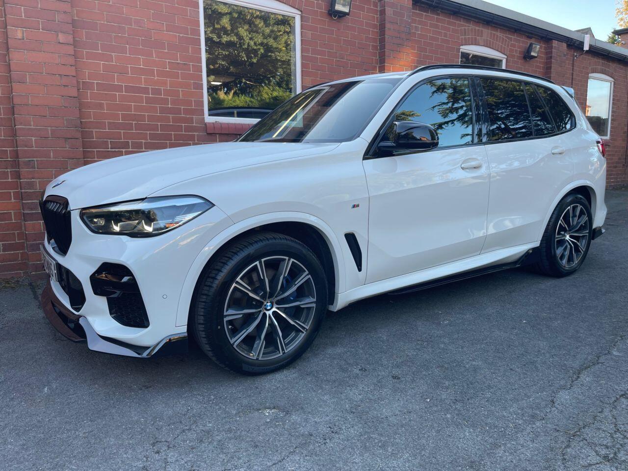 BMW X5 view 8