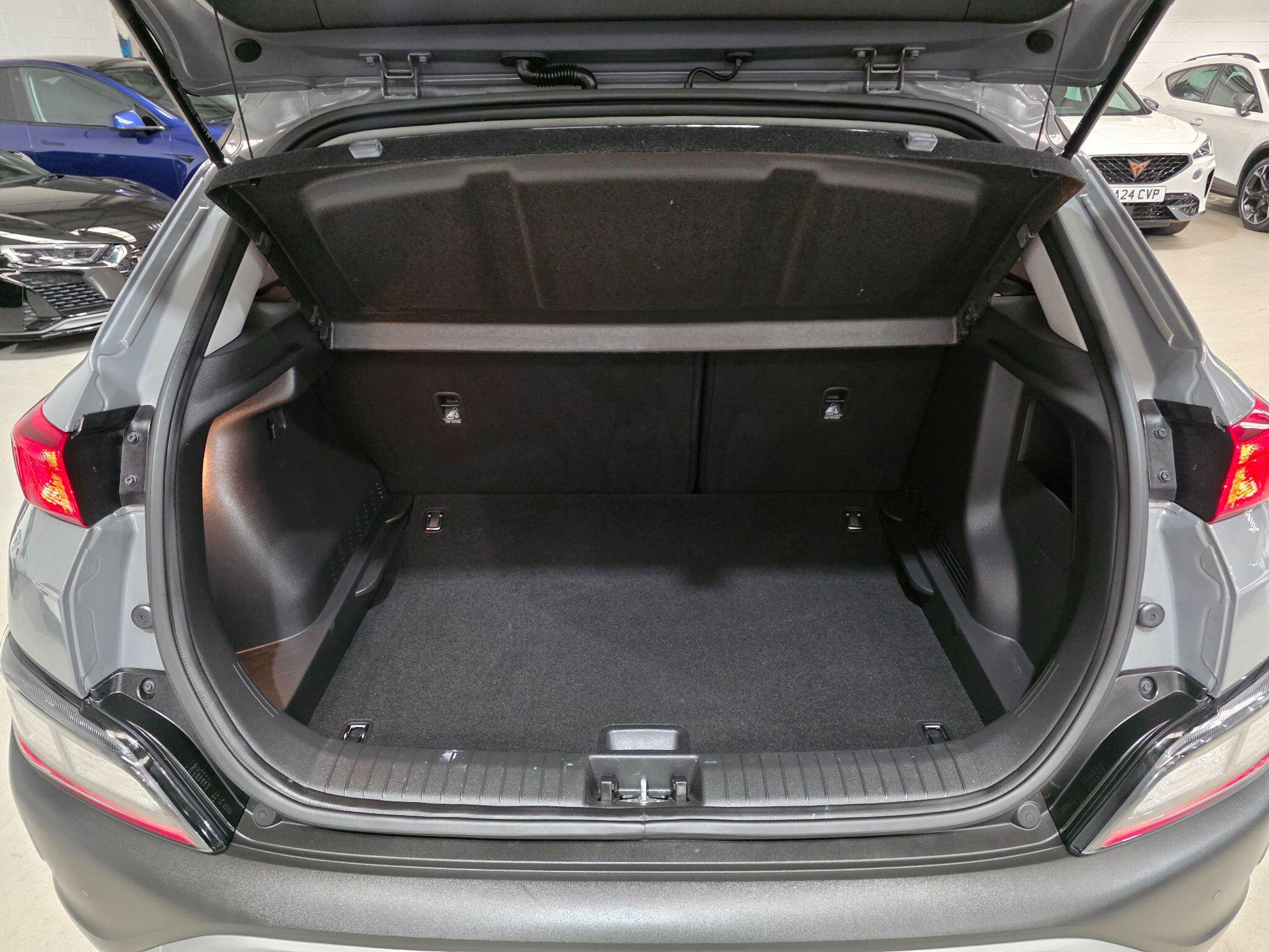 Hyundai Kona view 26