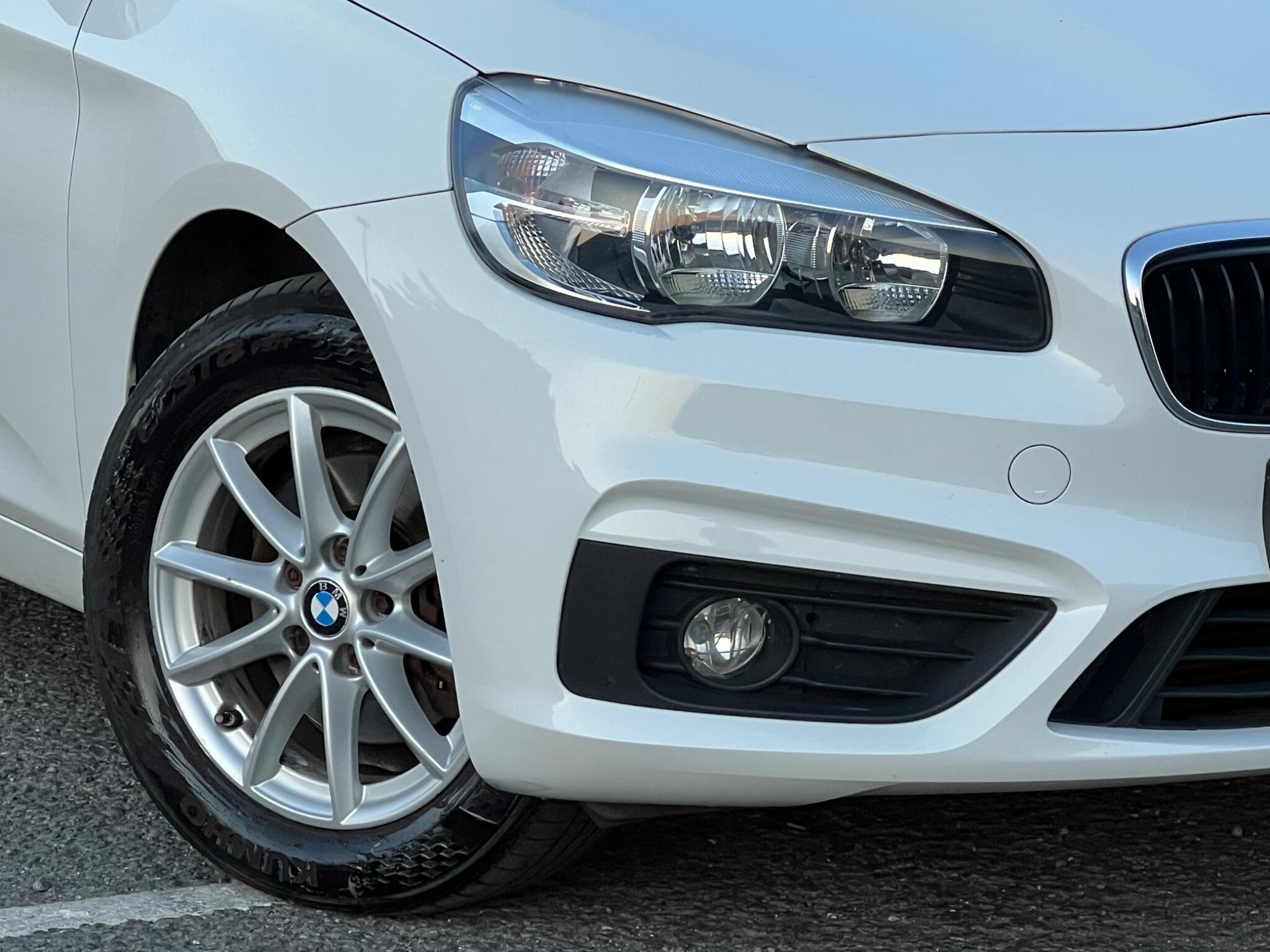 BMW 2 Series Active Tourer view 33