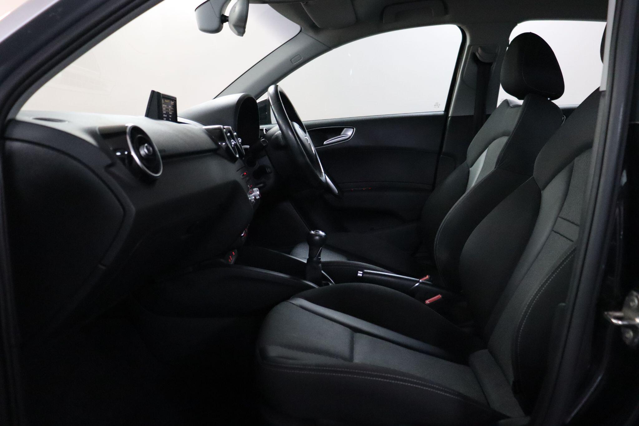Audi A1 view 39