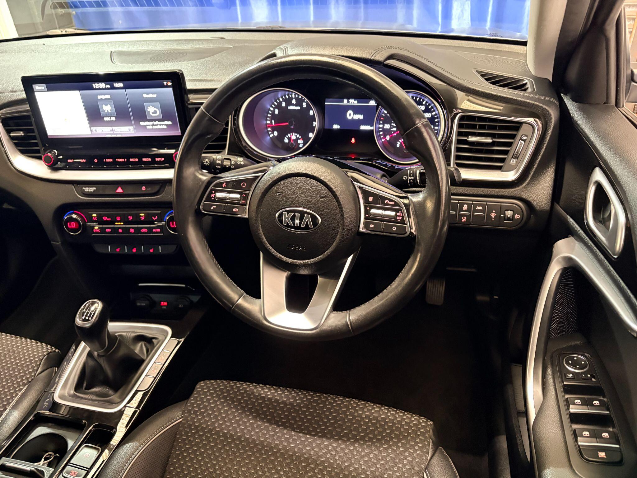Kia Xceed view 33