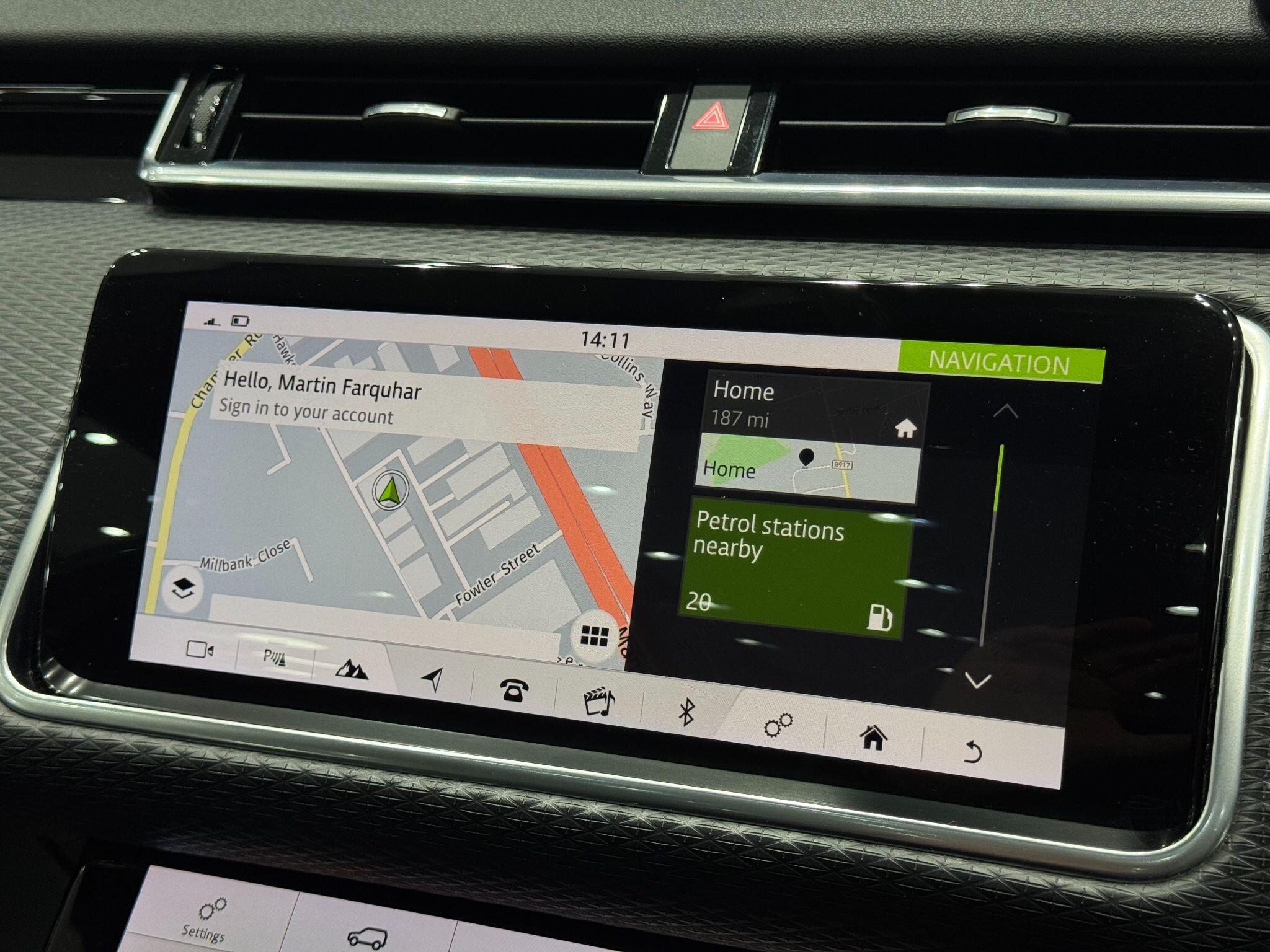 Land Rover Range Rover Velar view 26