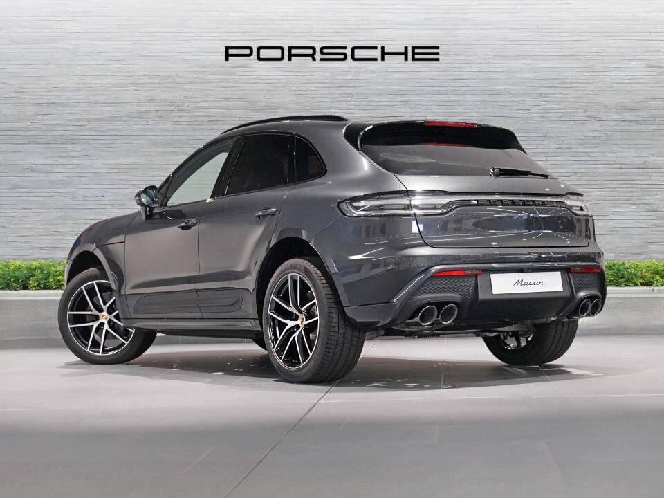 Porsche Macan view 2