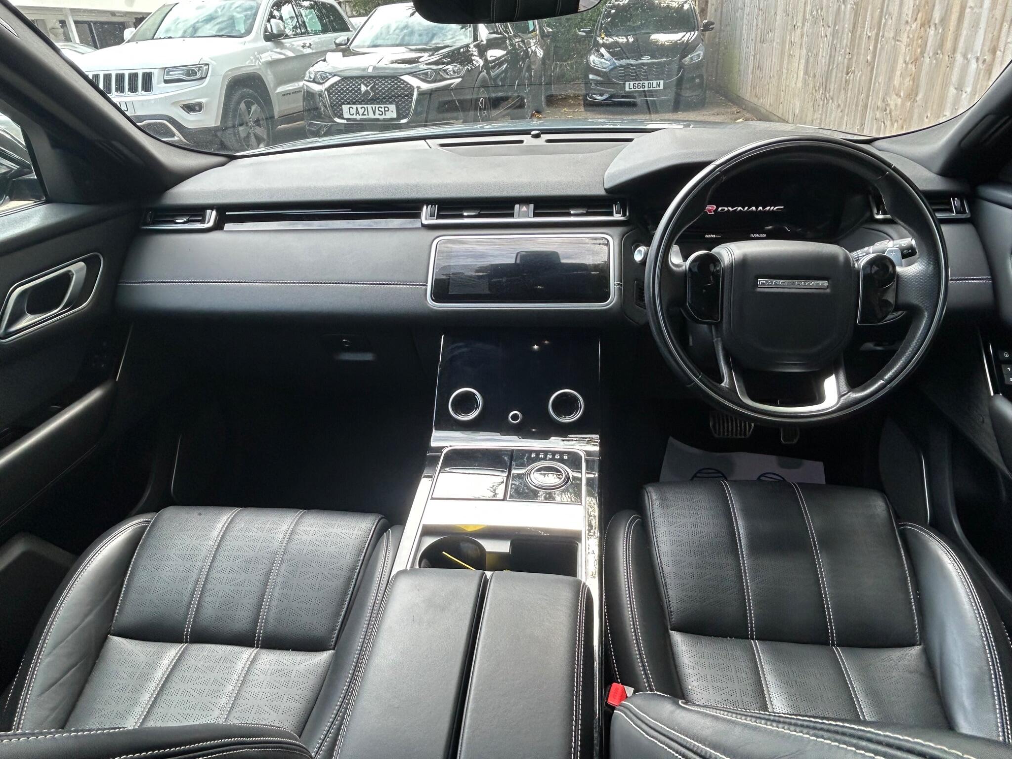 Land Rover Range Rover Velar view 32