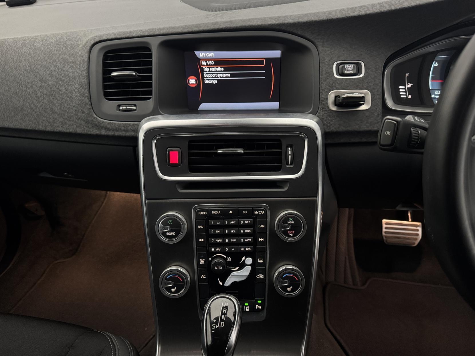 Volvo V60 view 44