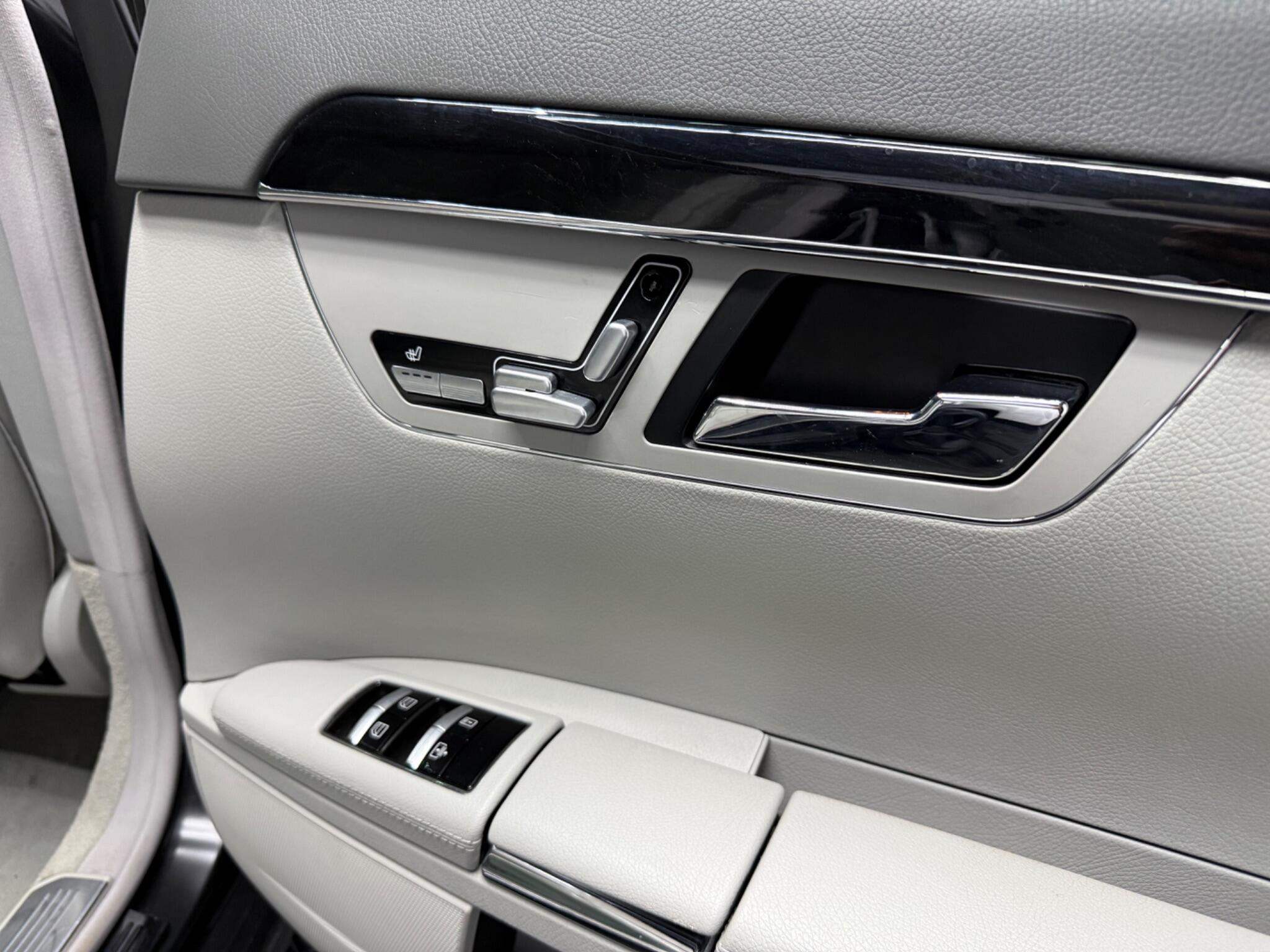 Mercedes-Benz S Class view 18