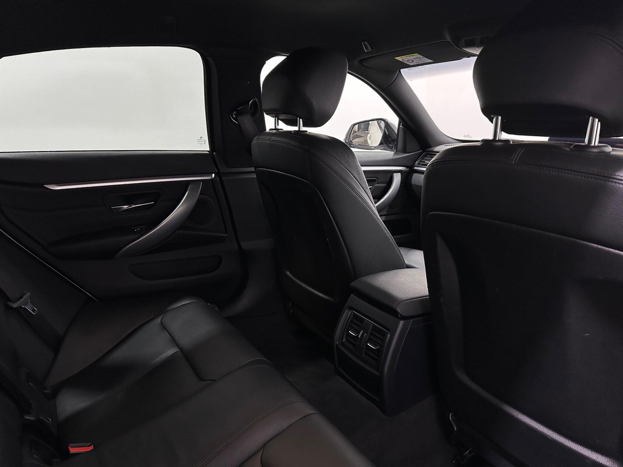 BMW 4 Series view 41