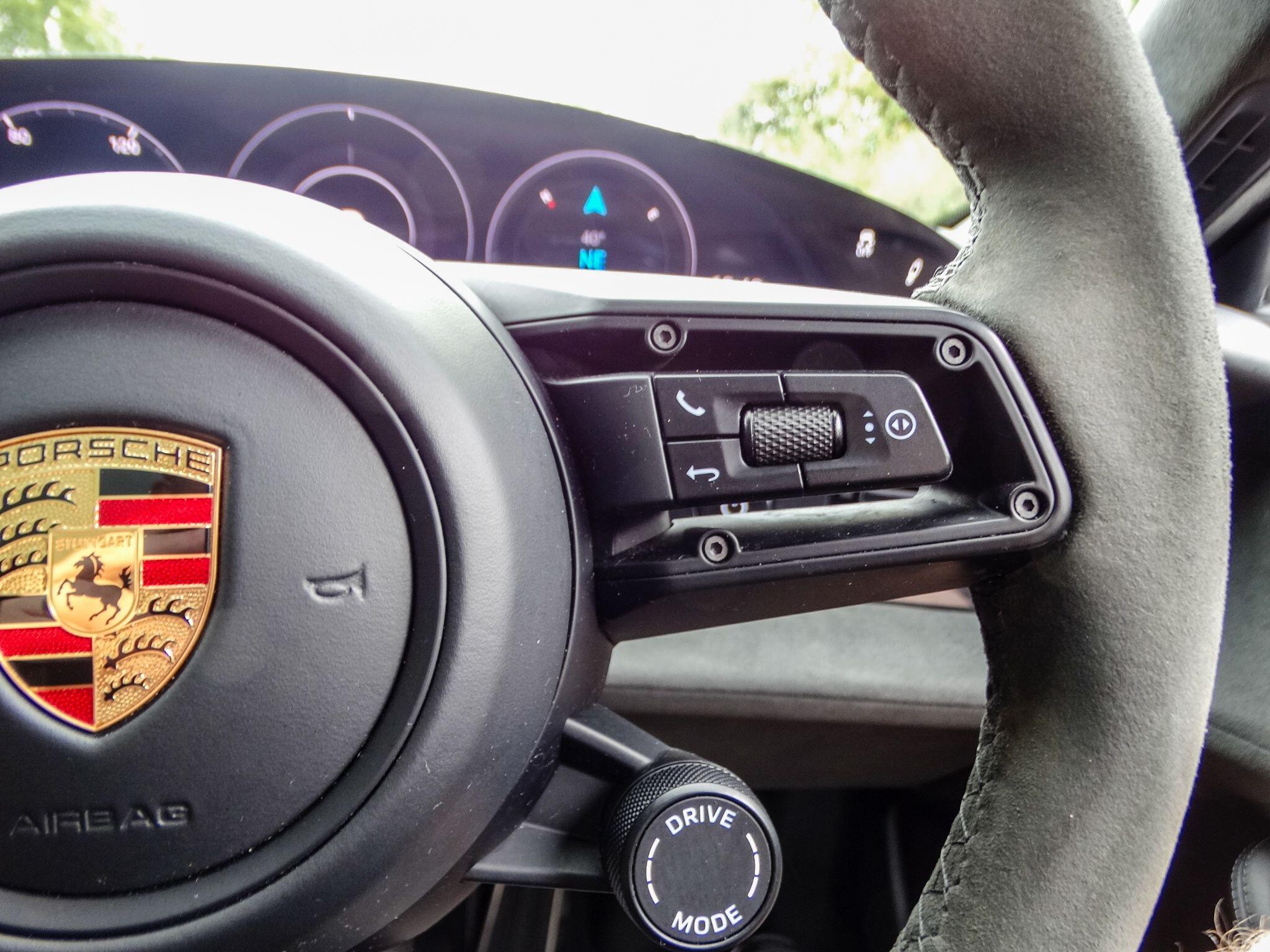 Porsche Taycan view 34