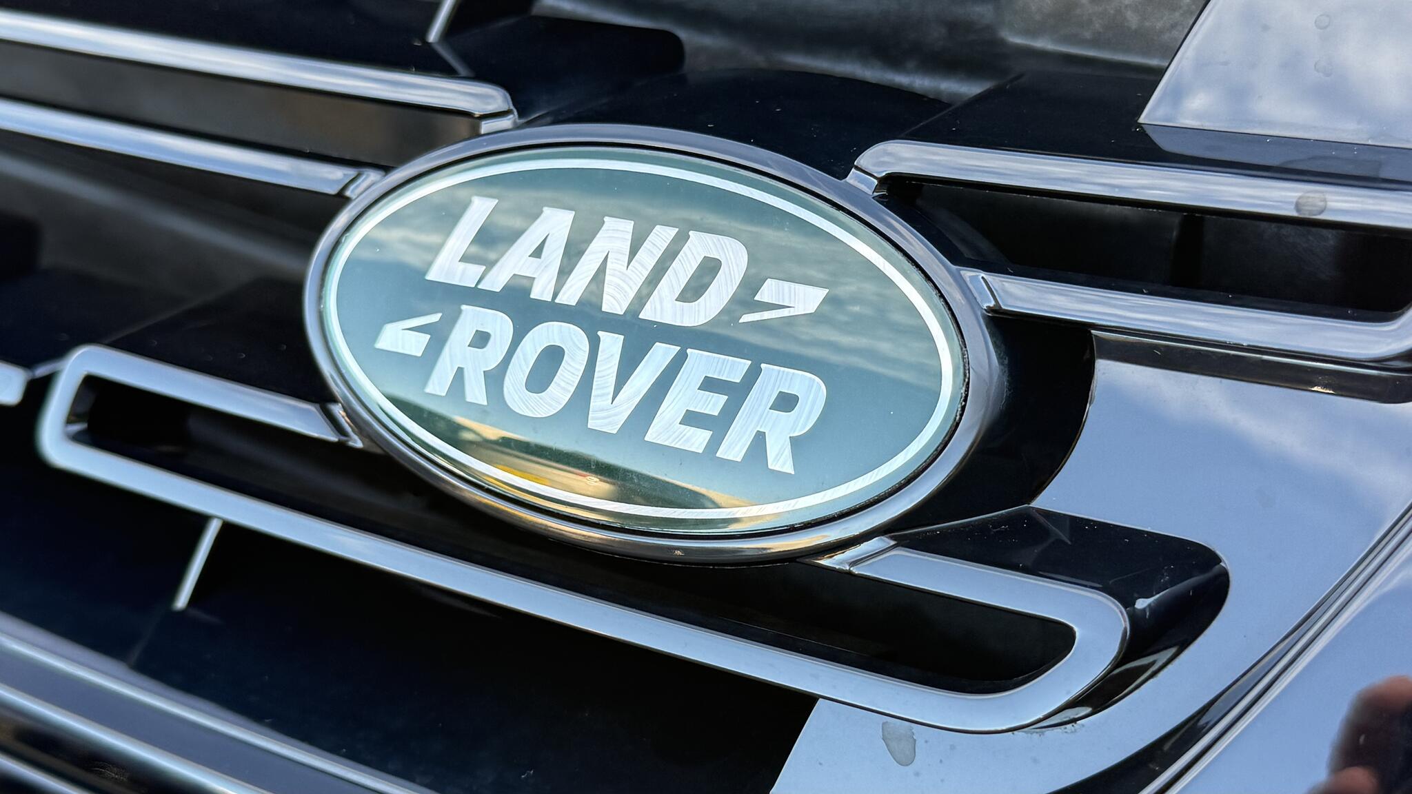 Land Rover Range Rover Evoque view 24