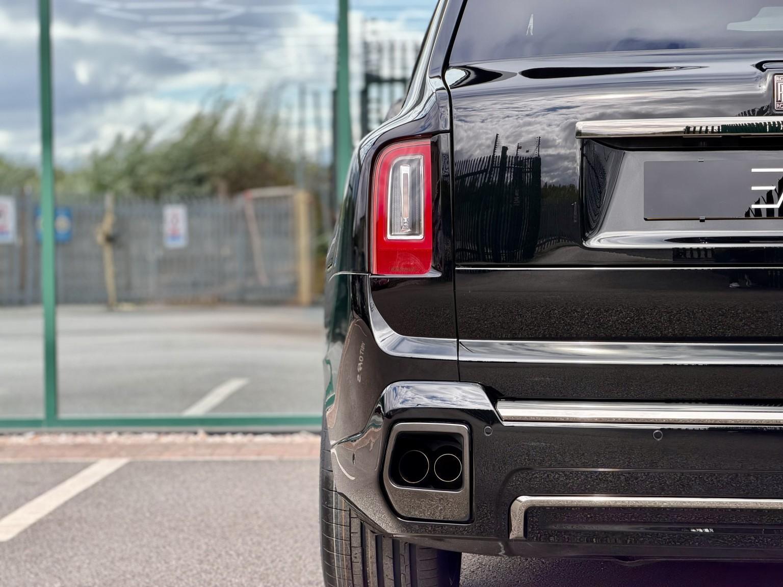 Rolls-Royce Cullinan view 38