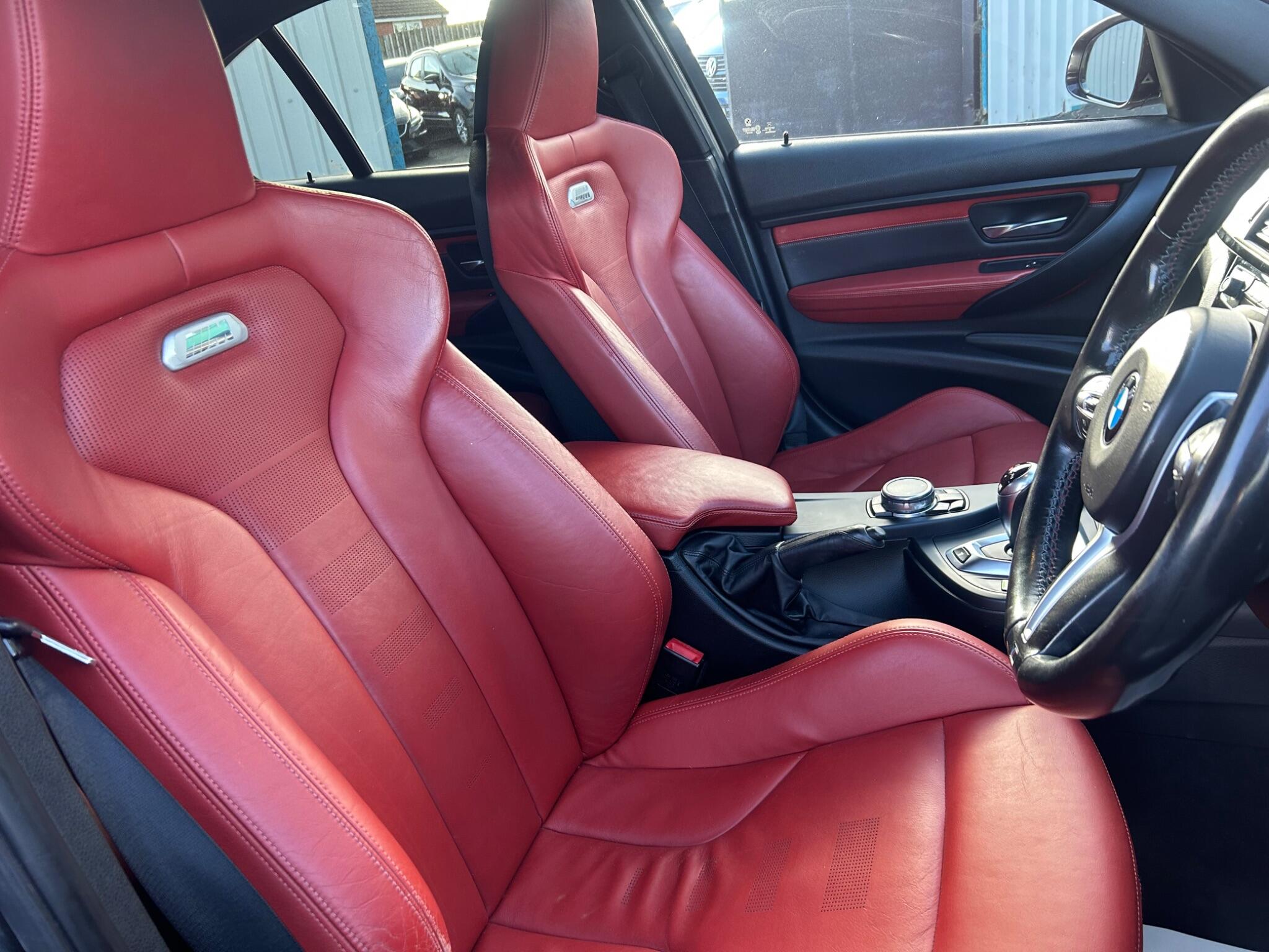 2016 BMW M3 image 35