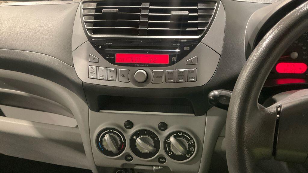 Suzuki Alto view 11