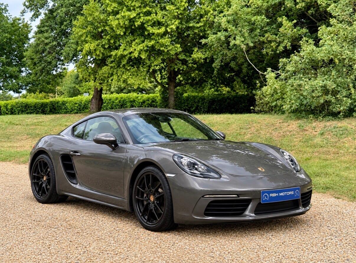 Porsche 718 Cayman