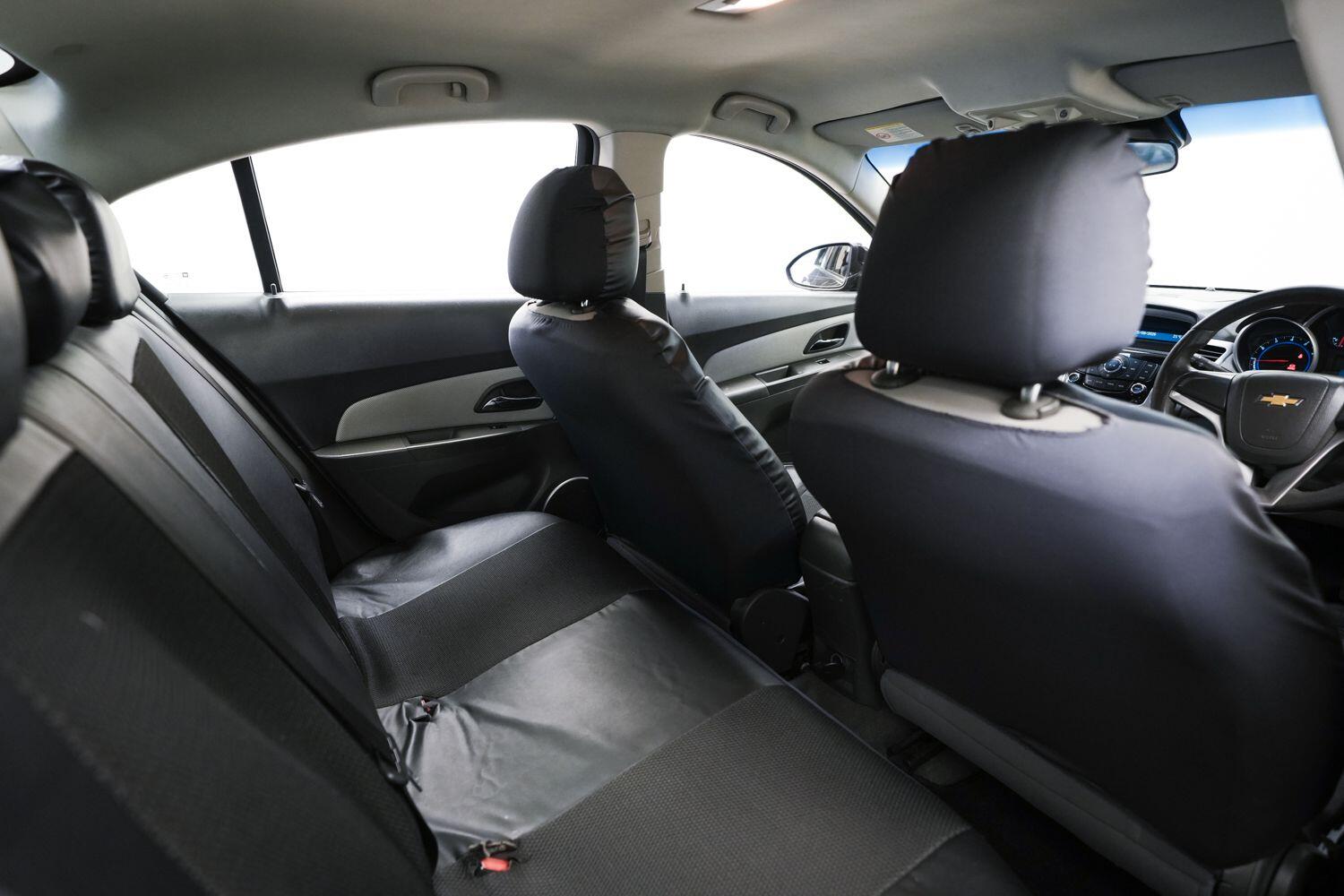 Chevrolet Cruze view 13