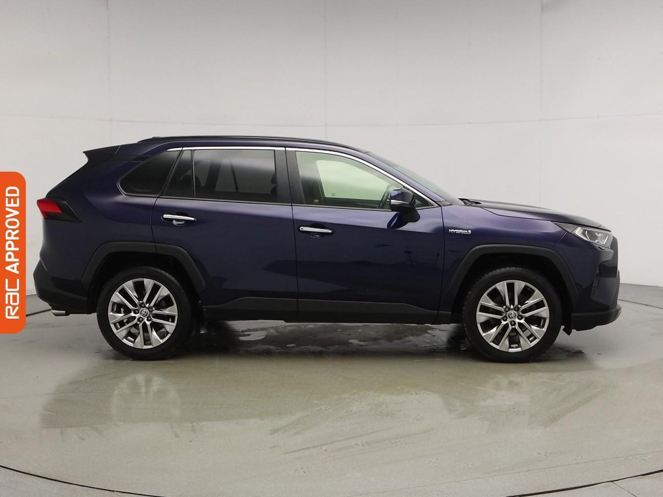 Toyota Rav4 view 6
