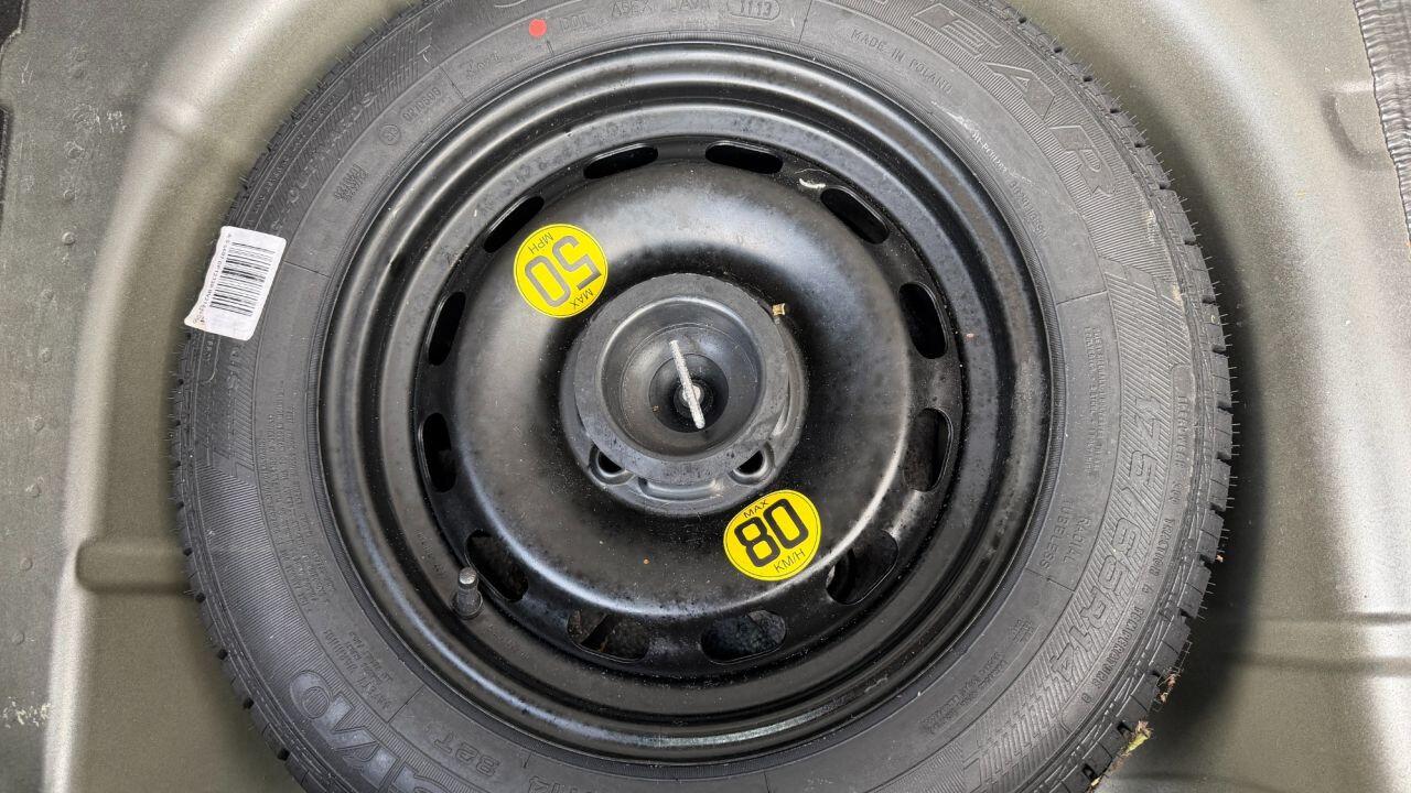 Ford Fiesta view 32