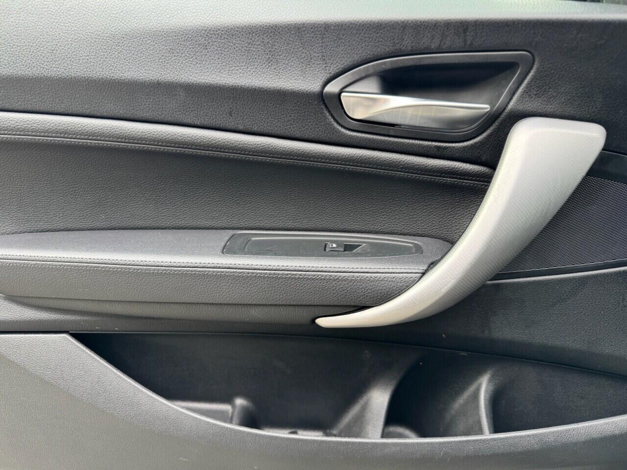 BMW 2 Series view 27