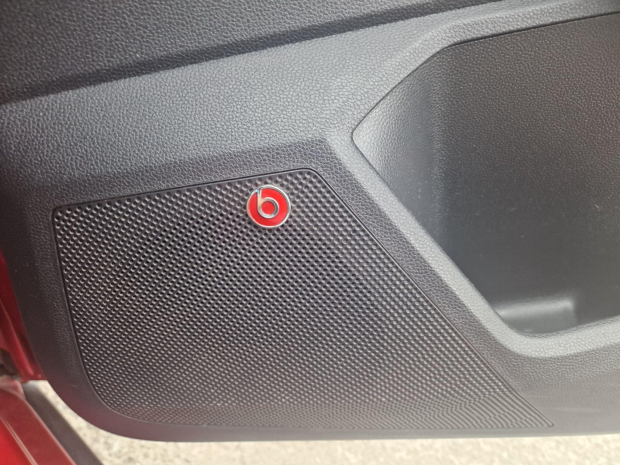 SEAT Arona view 41