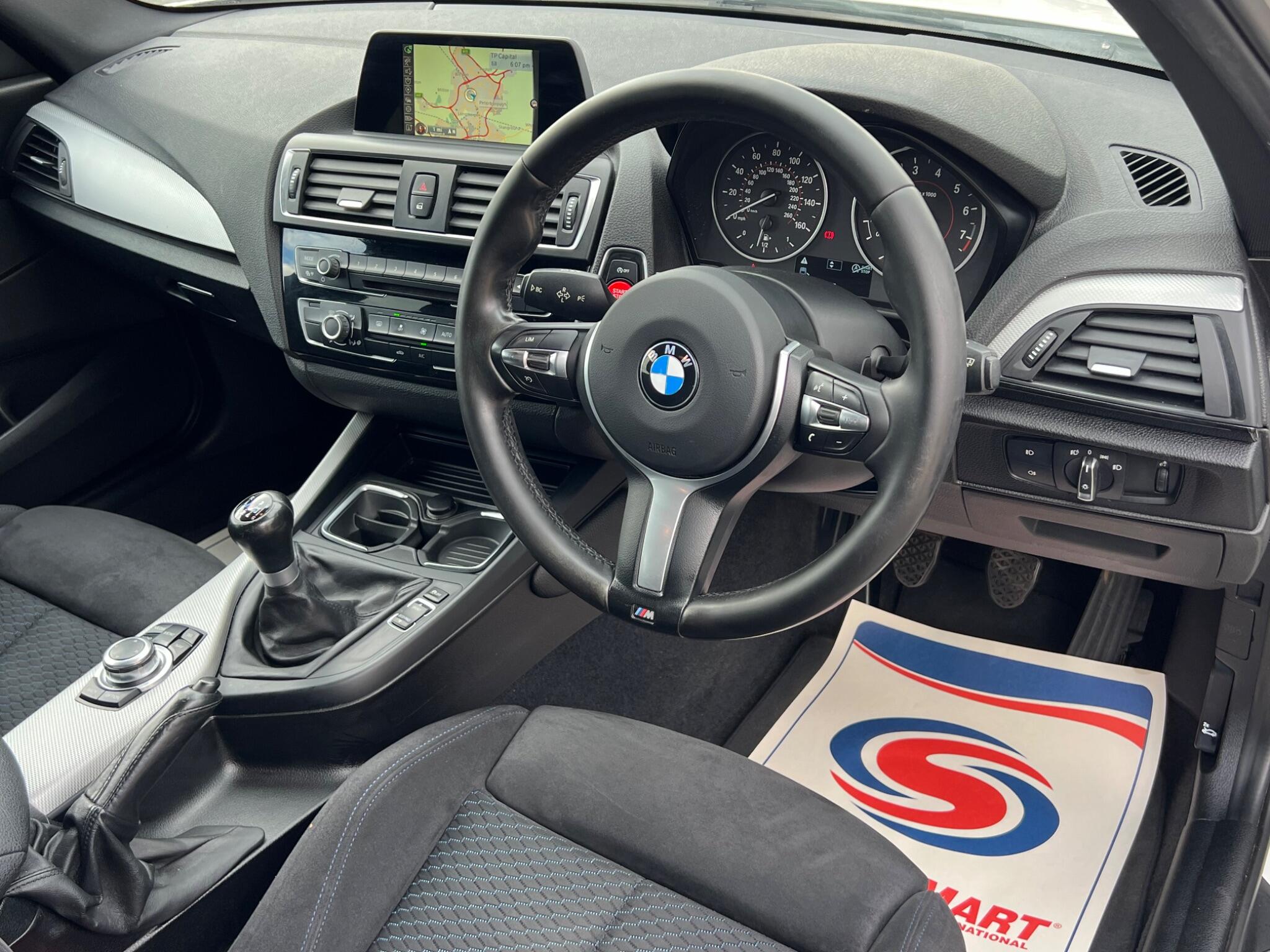 BMW 1 Series view 33