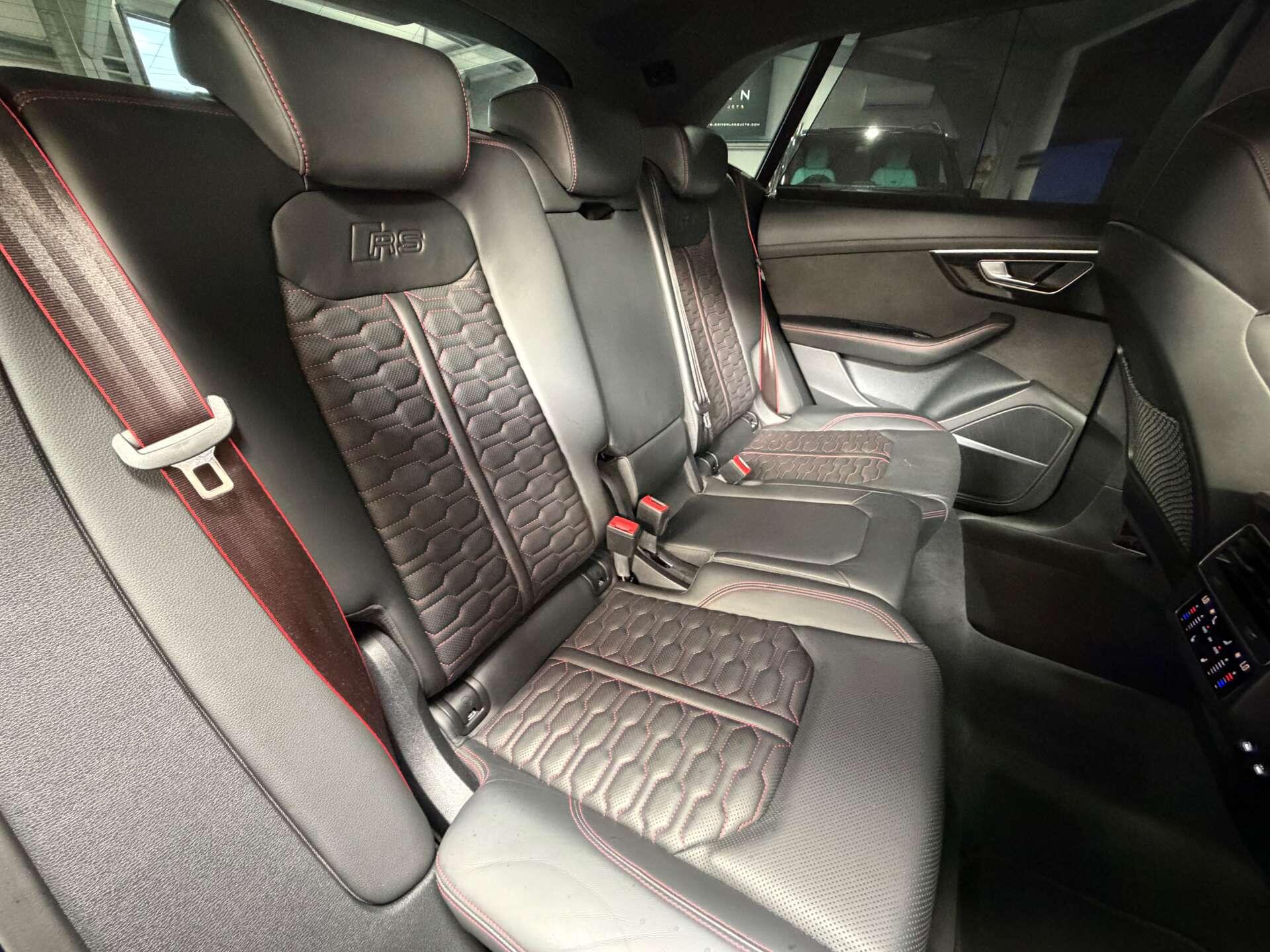 Audi RSQ8 view 12