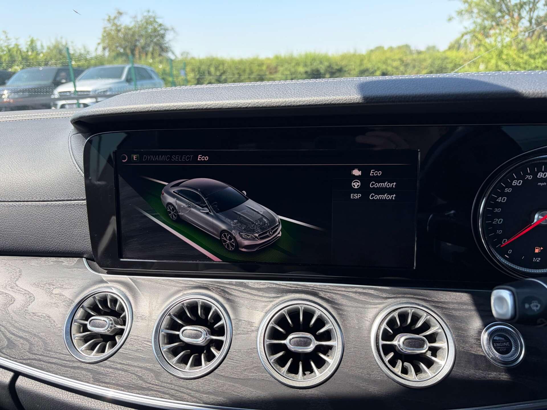 Mercedes-Benz E Class view 43