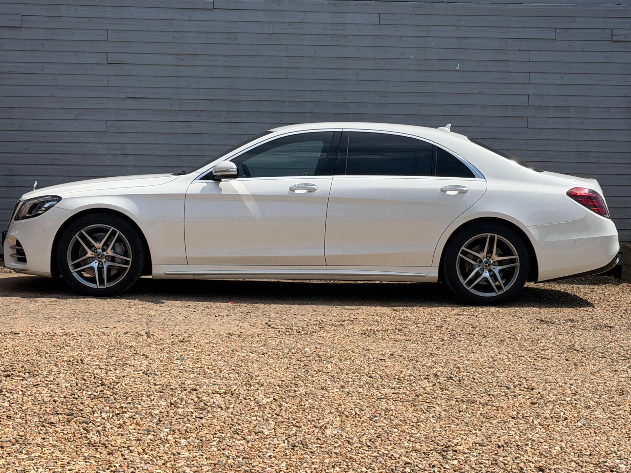 Mercedes-Benz S Class view 9