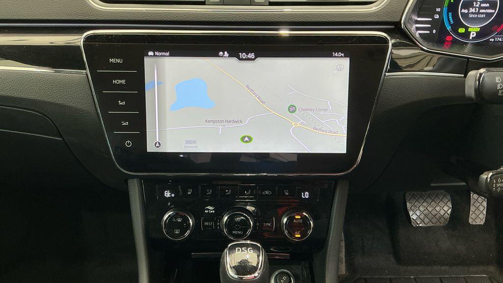 Skoda Superb view 16