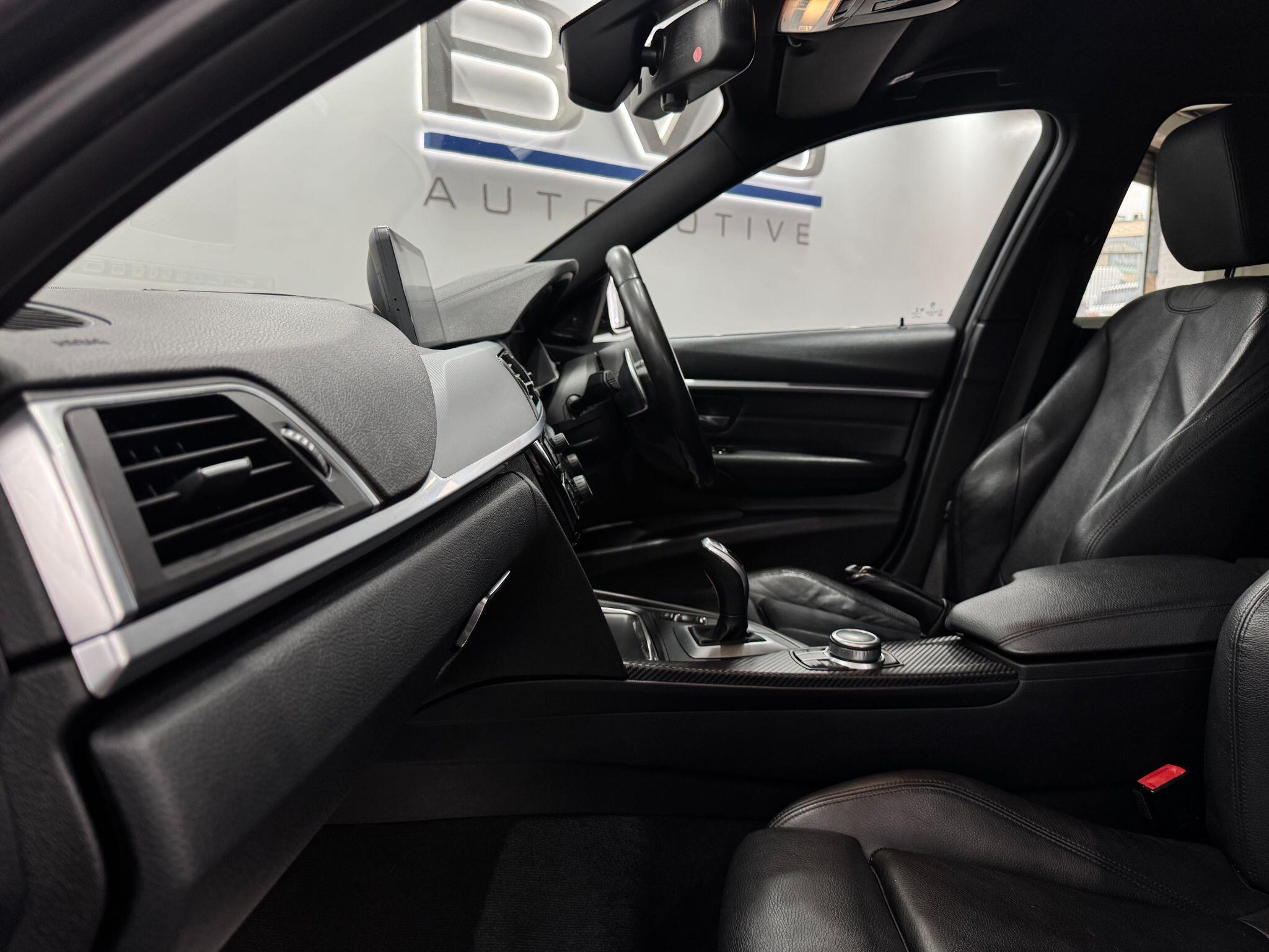BMW 3 Series view 51