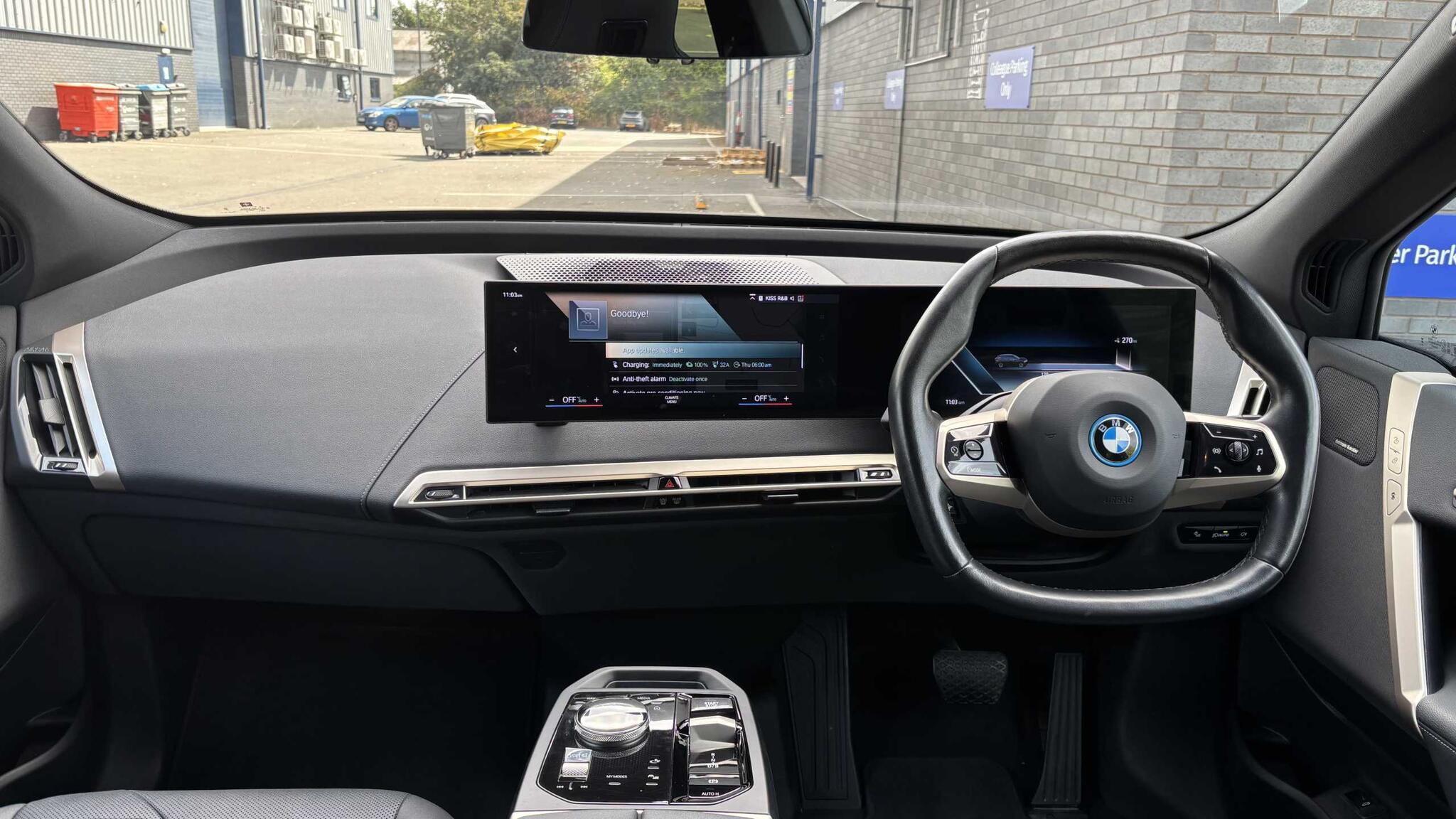 BMW iX view 4