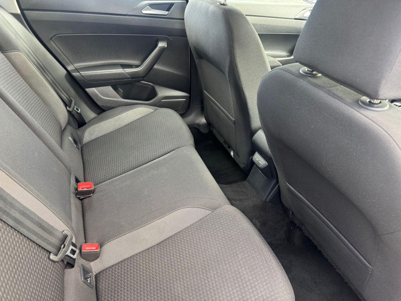 Volkswagen Polo view 15