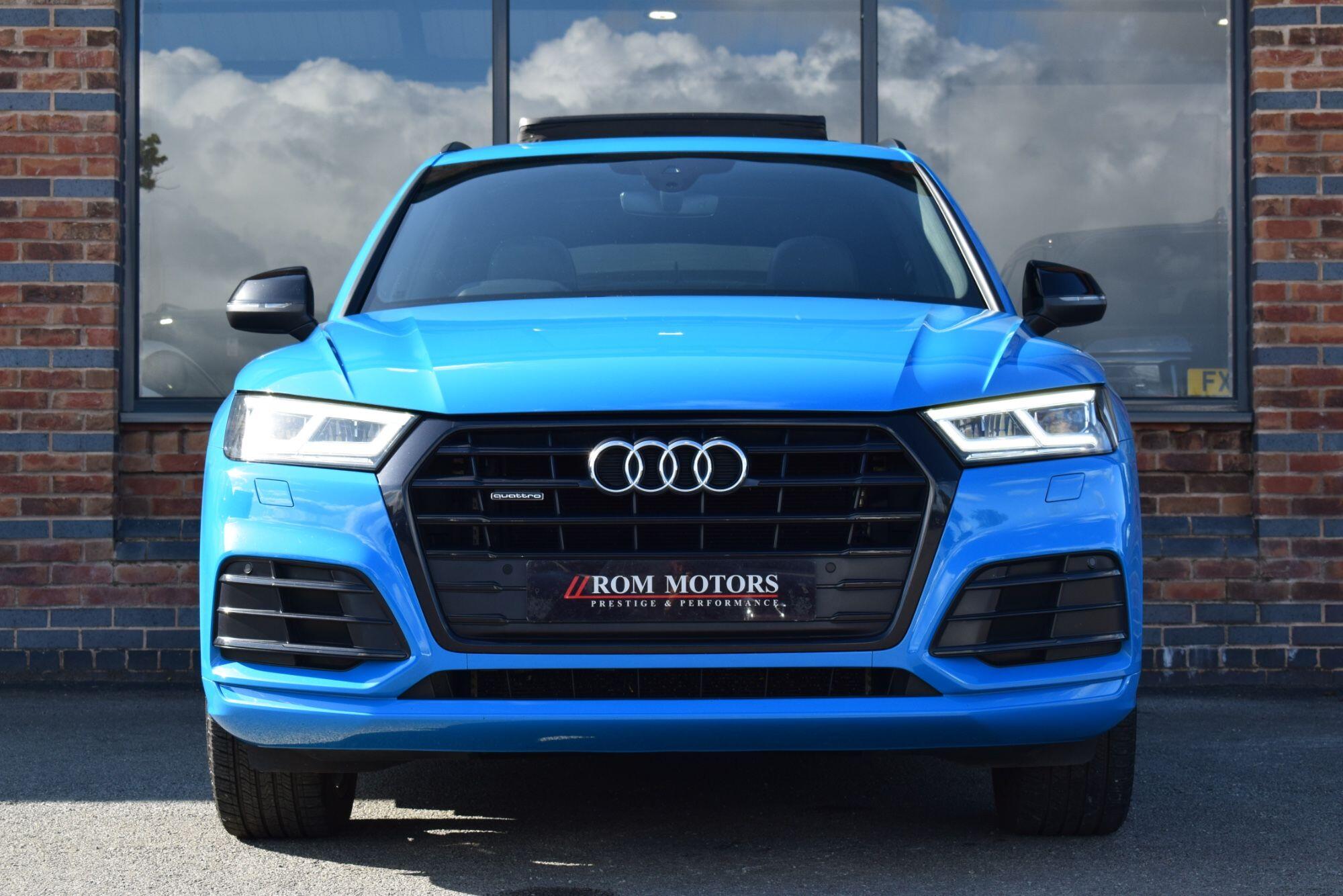 Audi Q5 view 44