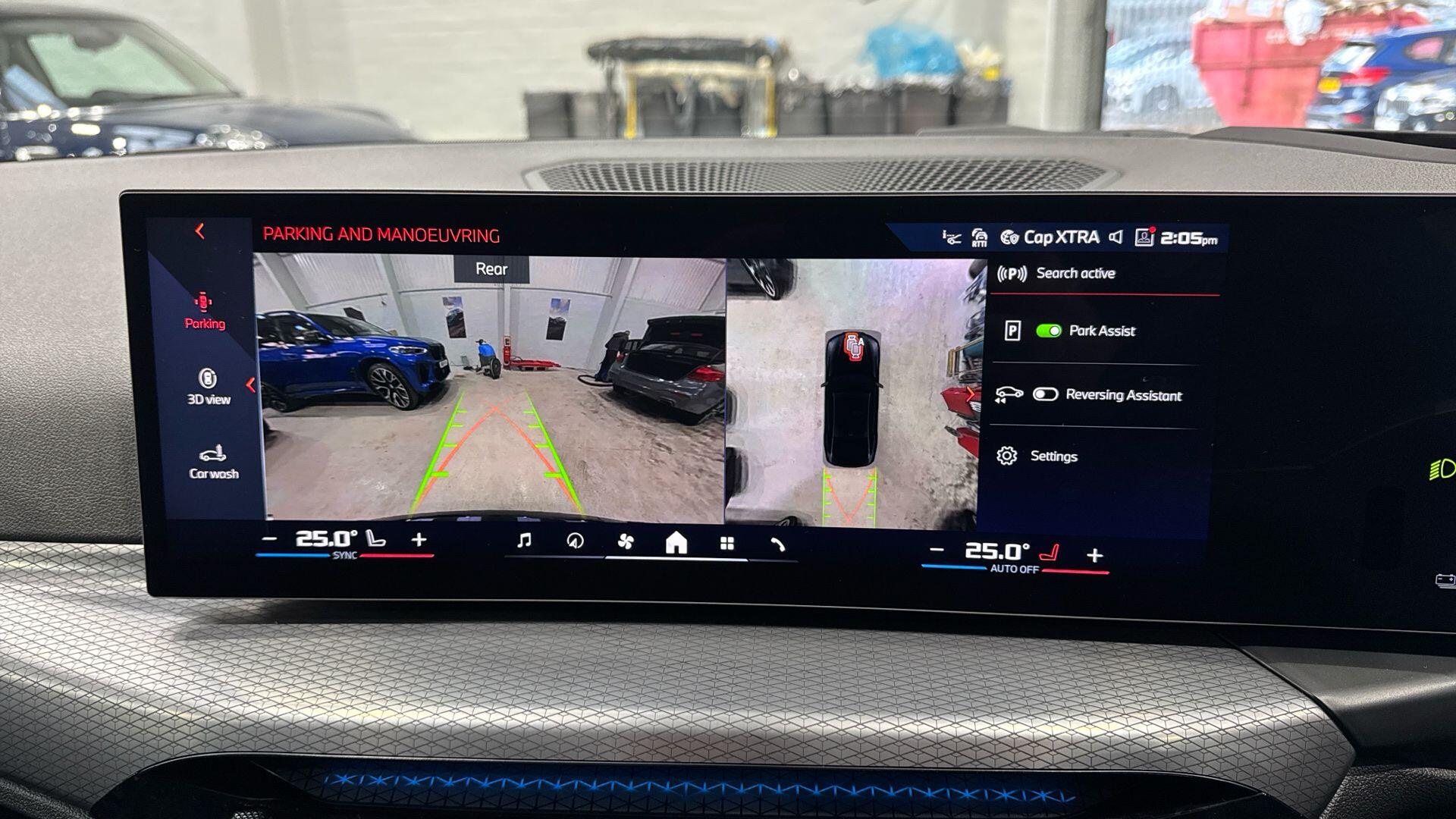 BMW I4 view 37