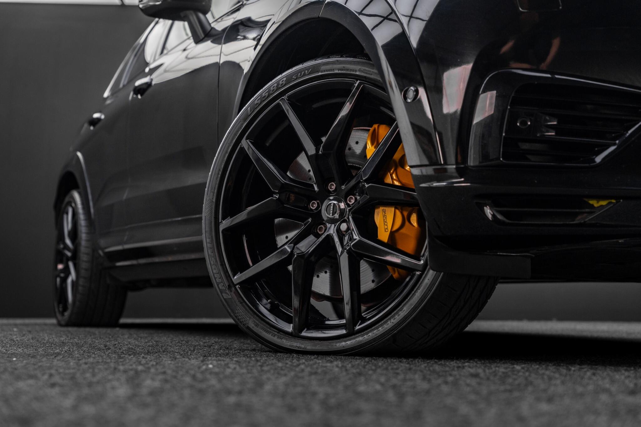 Volvo XC60 view 29