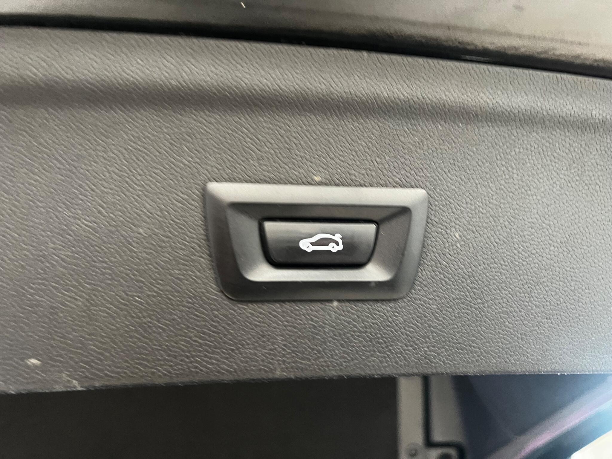 BMW iX view 26