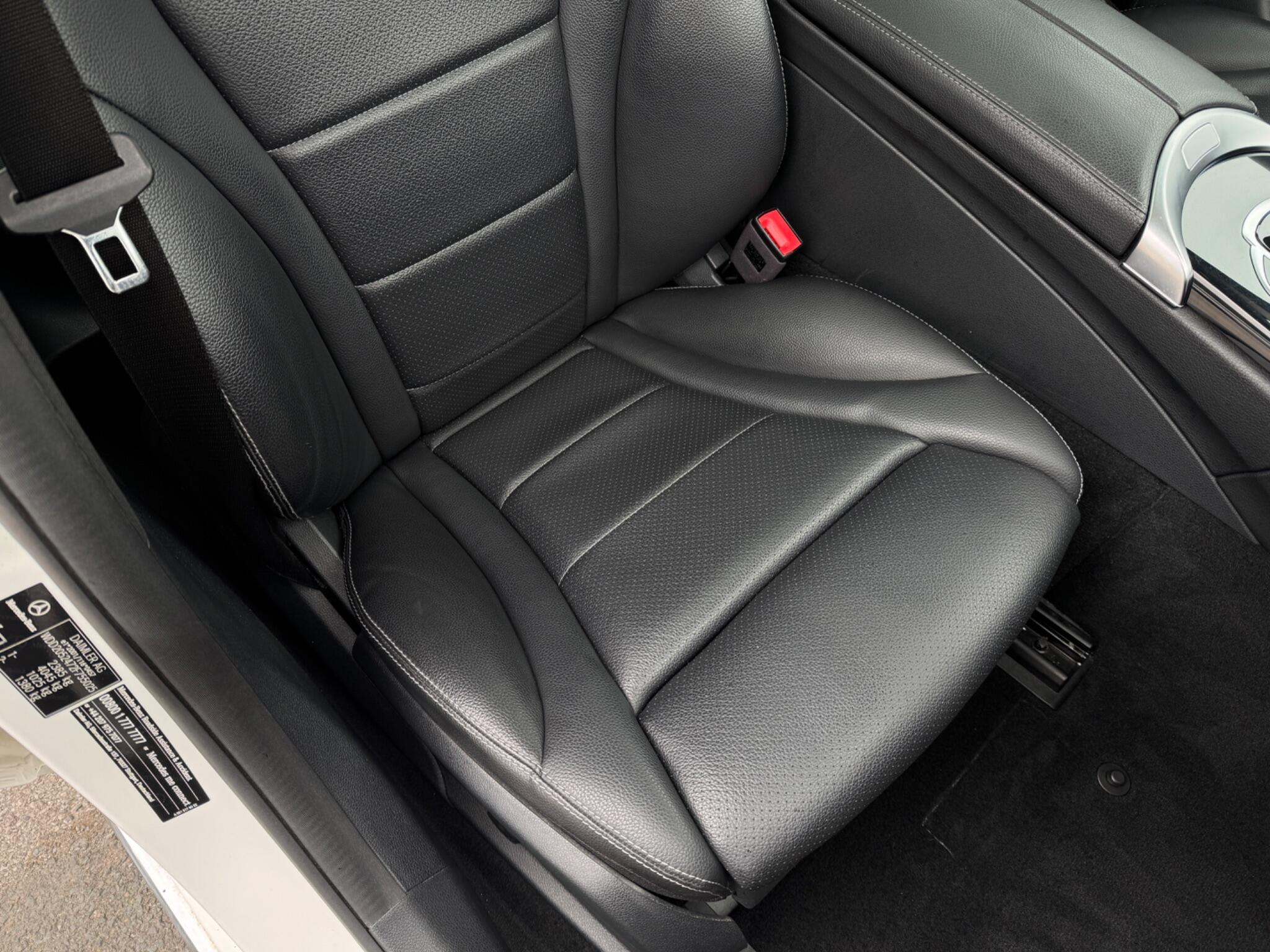 Mercedes-Benz C-Class view 47
