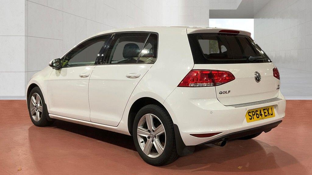 Volkswagen Golf view 4