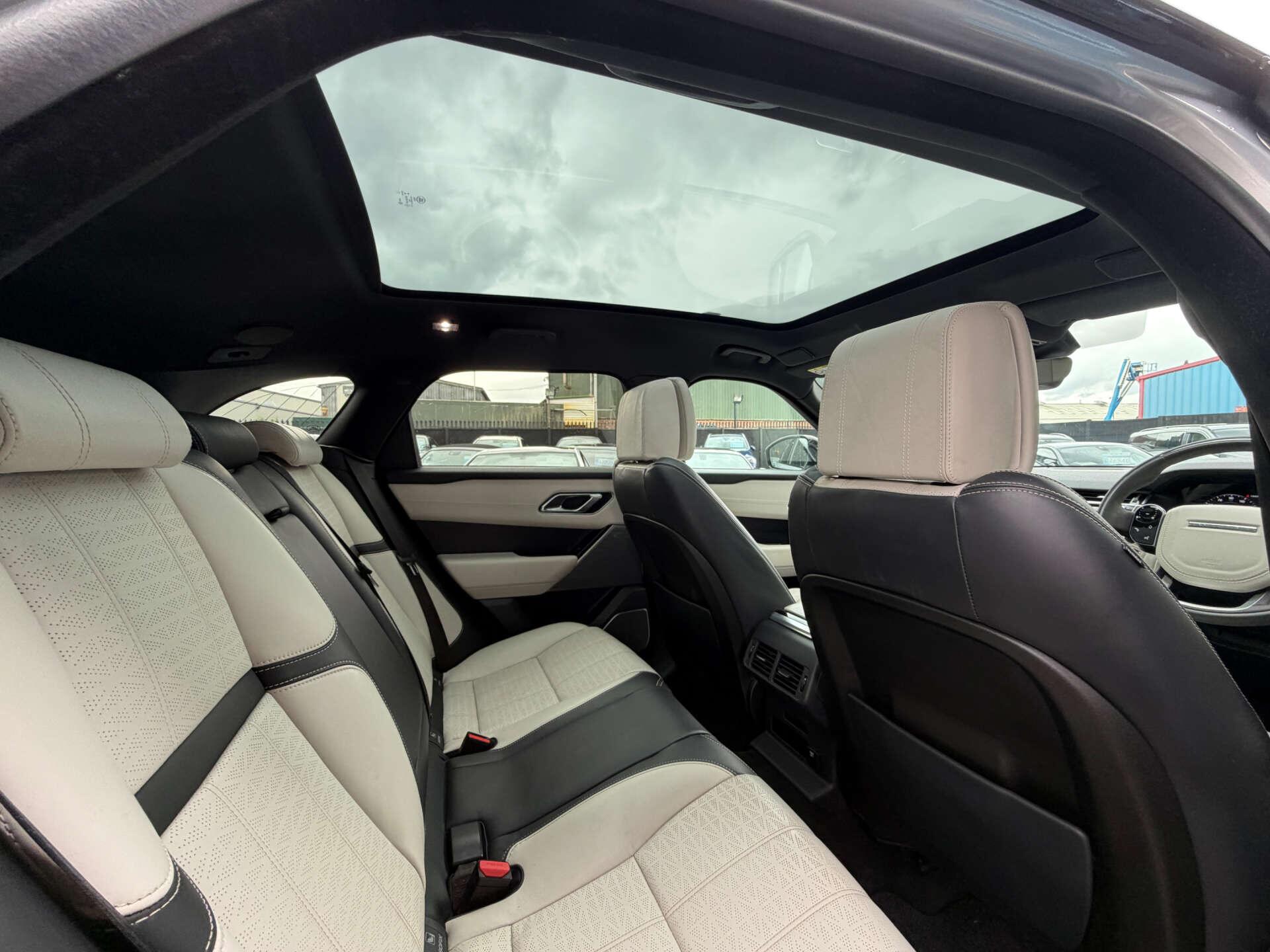 Land Rover Range Rover Velar view 17