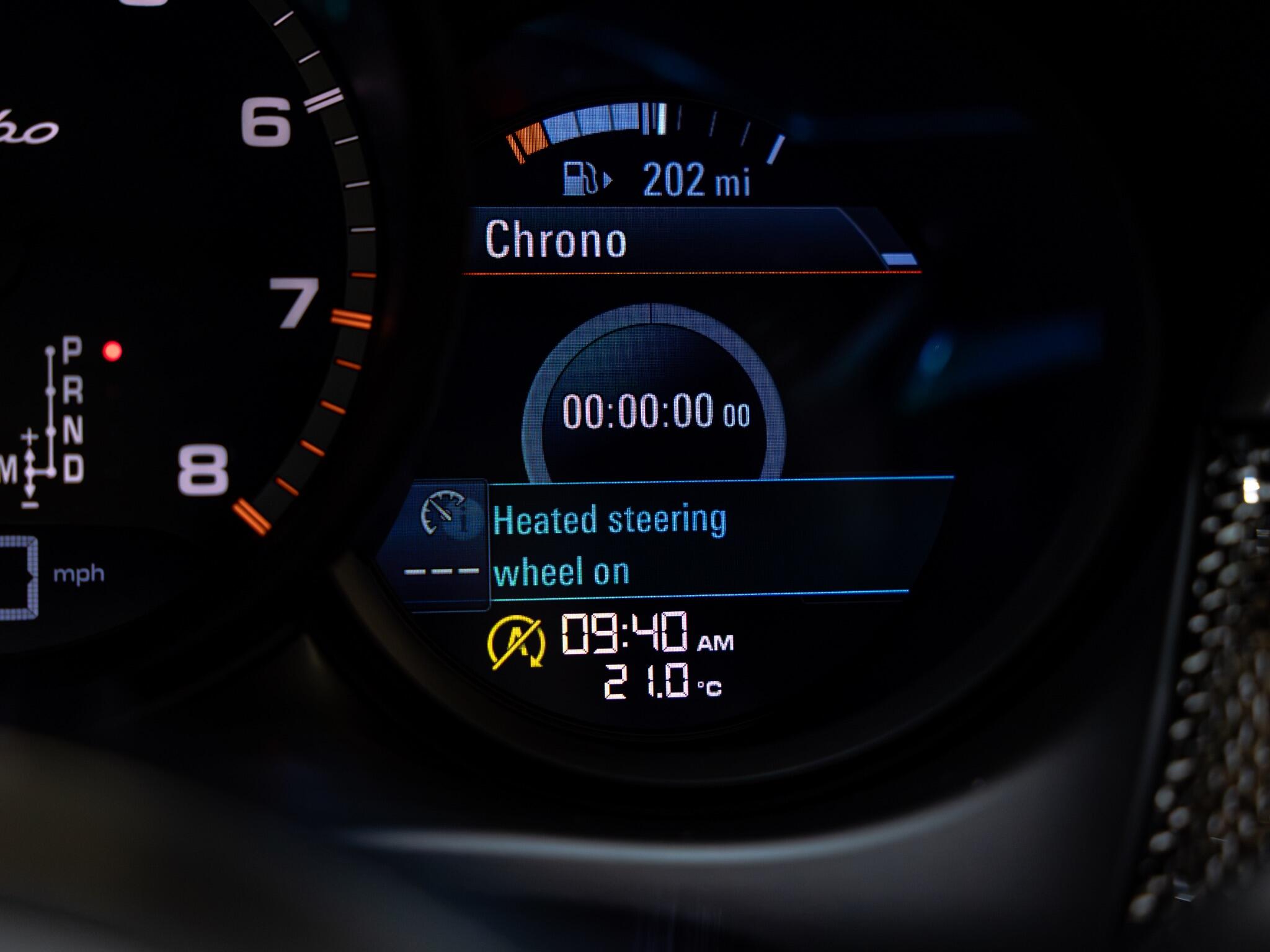 Porsche Macan view 18